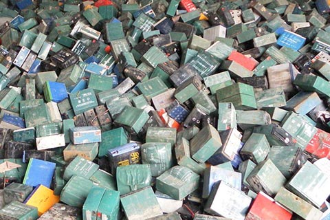 ㊣涿鹿张家堡收废旧钴酸锂电池☯废蓄电池回收价格☯附近回收报废电池